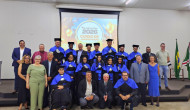 Formatura celebra a 34ª Turma de Administração em noite solene