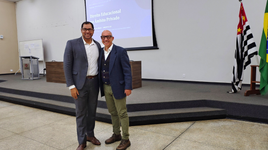 Dr. Leomir Ferreira de Ara&uacute;jo e Dr. M&aacute;rio Luiz Ribeiro