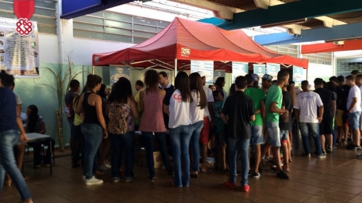IMESB participa de Feira de Profissões da escola Zezinho Portugal em Guaíra