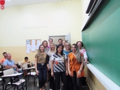 Estudantes colam grau em cerimônia especial