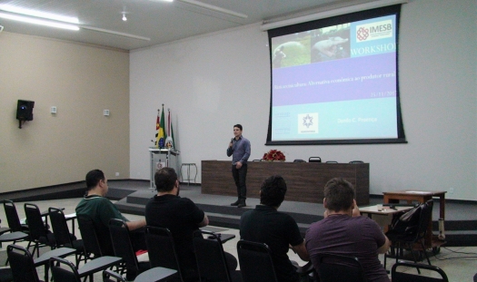 Engenharia Agronômica do IMESB realiza workshop e doa alimentos arrecadados à Casa de Santa Clara