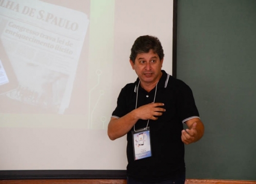 Professor do curso de comunicação do IMESB apresenta artigo em Congresso Internacional
