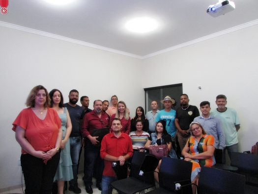 Diretoras do IMESB palestram em escola de formação política