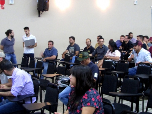 Terceiro dia da Semana Acadêmica de Engenharia Agronômica destaca as novas tecnologias de aplicação