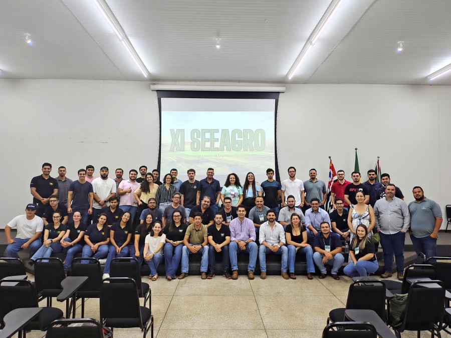 Segunda noite da XI SEEAGRO debate a importância da defesa sanitária vegetal